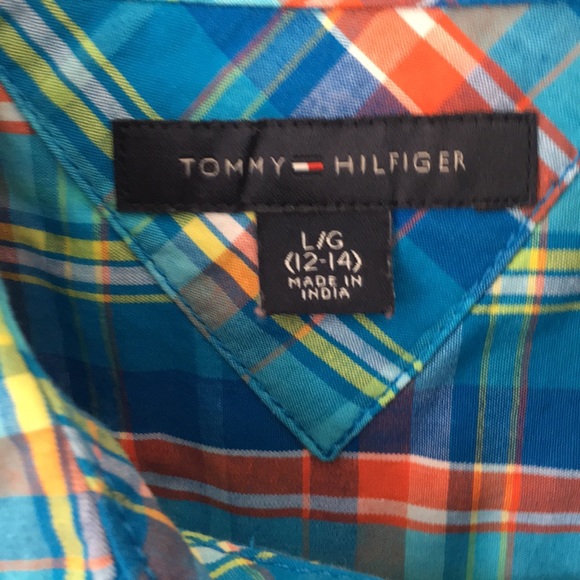 Button down authentic TH - Picture 2 of 3